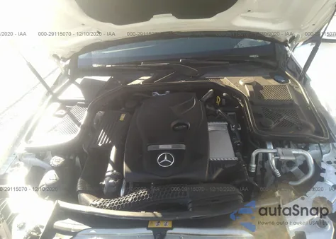 2015 Mercedes-Benz C 300 Sport/Luxury/ из США, поврежденный, VIN 55SWF4JB2FU065652